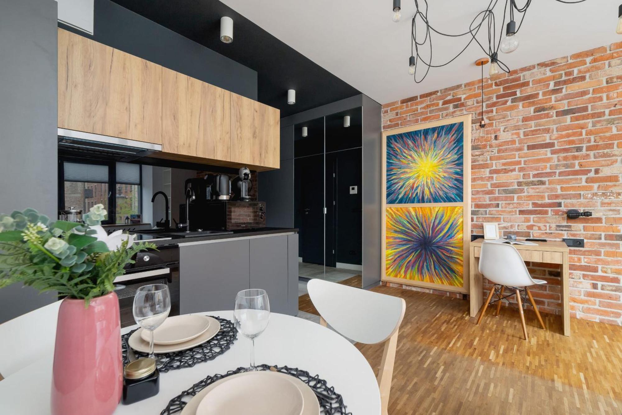 Original Wawrzynca Cracow's Kazimierz By Renters Apartament *